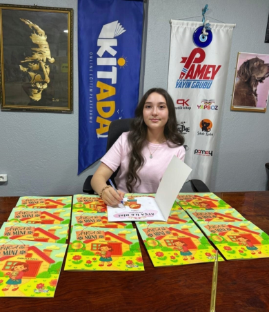 Ekin Ela Özer
